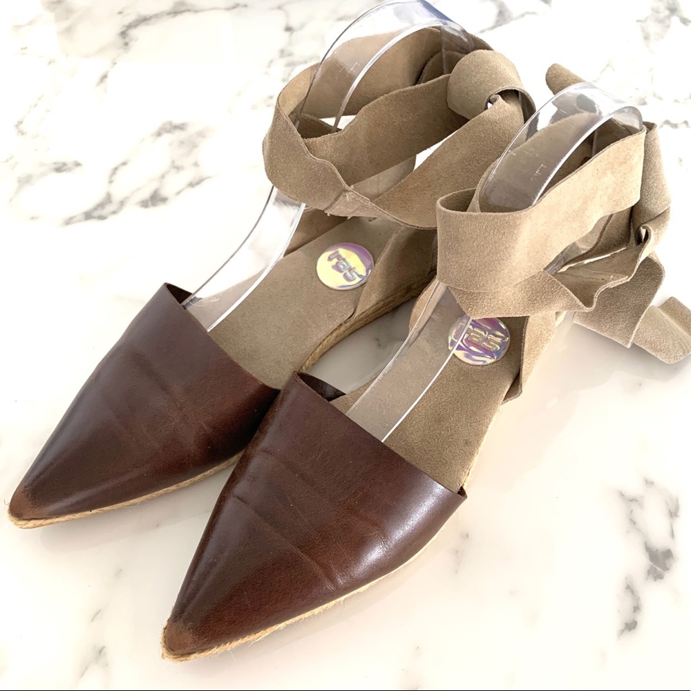 Ras Leather Pointed Toe Ankle Wrap Flats 38